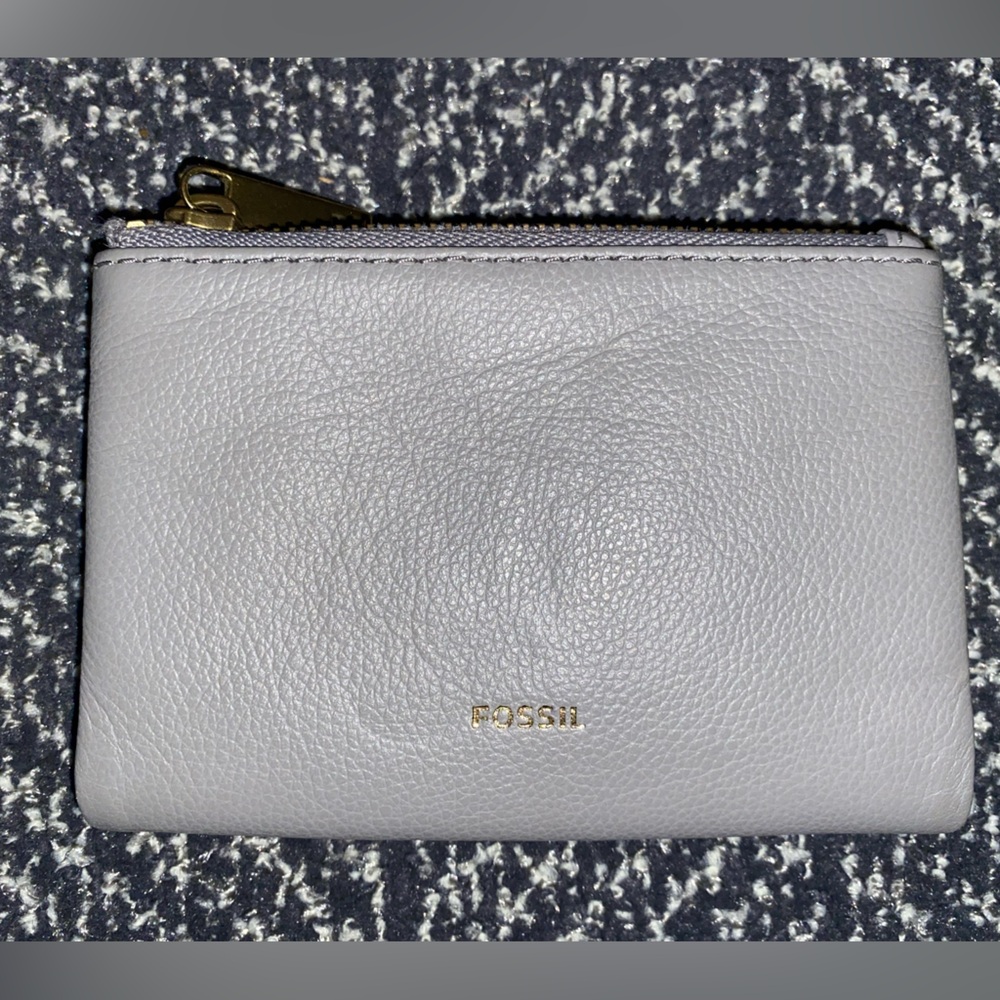 Fossil Light Gray Leather Wallet